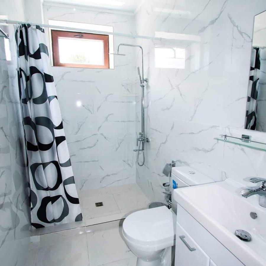 Bayotel Karakol Bagian luar foto